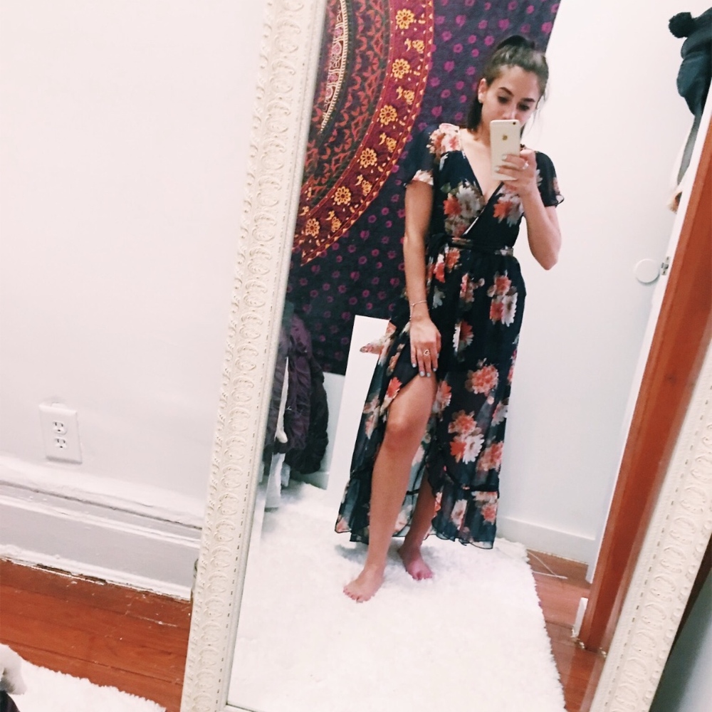 SOLD ON INSTA Maxi Floral Dress